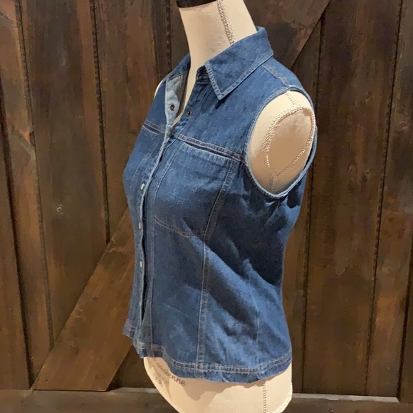 Outline petite denim snap button vest - Picture 4 of 12